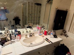 1062 NW 133rd Ave, Miami FL 33182