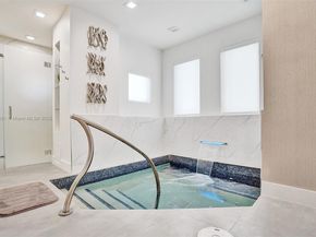4775 Collins Ave 507, Miami Beach FL 33140