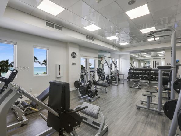 4775 Collins Ave 507, Miami Beach FL 33140