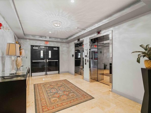 3590 Coral Way 711, Miami FL 33145