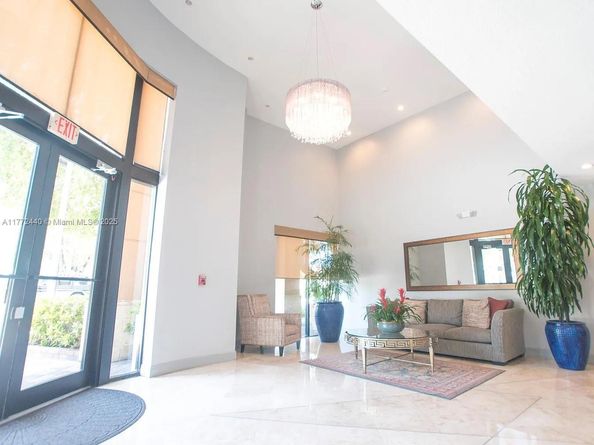 3590 Coral Way 711, Miami FL 33145
