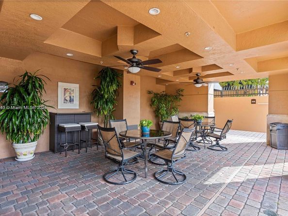 3590 Coral Way 711, Miami FL 33145