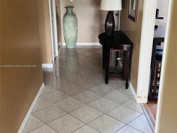 3150 N Palm Aire Dr 801, Pompano Beach FL 33069