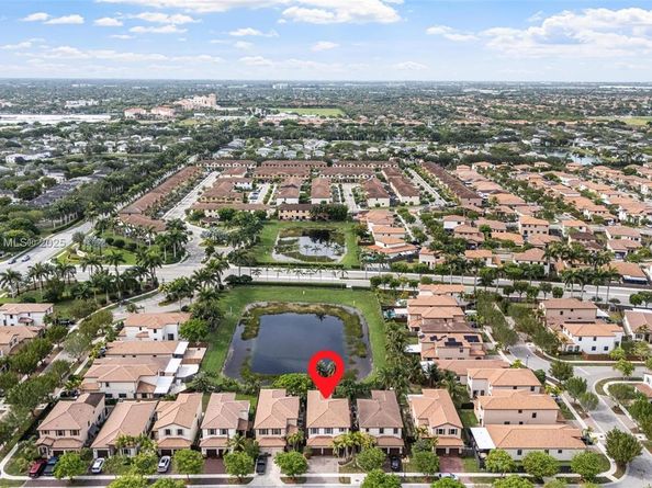 3401 SE 5th St, Homestead FL 33033