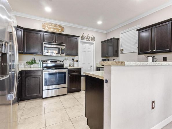 3401 SE 5th St, Homestead FL 33033