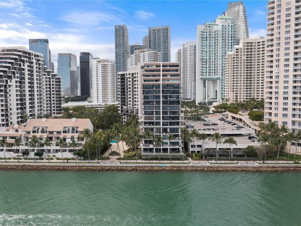 540 Brickell Key Dr 1406, Miami FL 33131