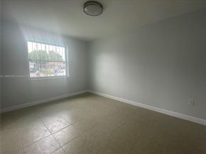 2260 NW 61st St, Miami FL 33142
