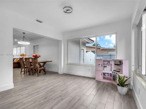 10747 NW 22nd Ct, Miami FL 33167