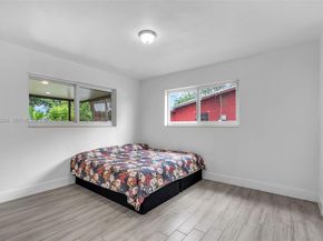 10747 NW 22nd Ct, Miami FL 33167