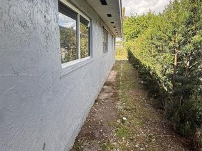 756 NW 5 St, Florida City FL 33034