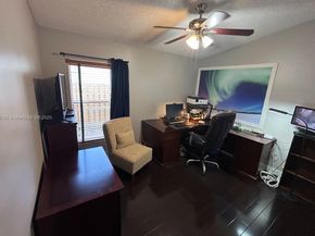 1161 NW 130th Ave, Pembroke Pines FL 33028