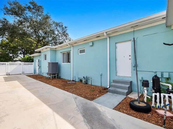 600 Oriole Ave, Miami Springs FL 33166