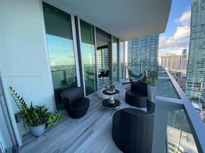 2900 NE 7th Ave 2102, Miami FL 33137