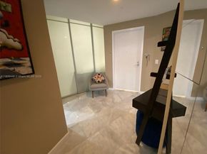 2900 NE 7th Ave 2102, Miami FL 33137