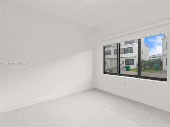 26126 SW 146th Ave 26126, Homestead FL 33033