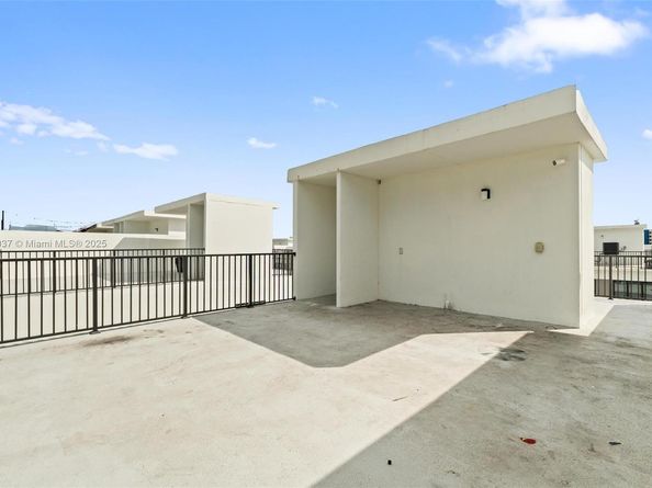 26126 SW 146th Ave 26126, Homestead FL 33033