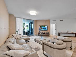 17111 Biscayne Blvd 207, North Miami Beach FL 33160