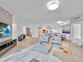 17111 Biscayne Blvd 207, North Miami Beach FL 33160