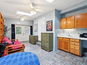 4160 Lybyer Ave, Miami FL 33133