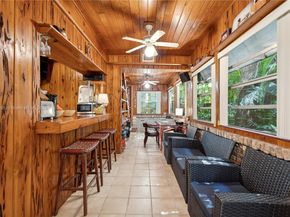 4160 Lybyer Ave, Miami FL 33133