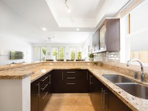3109 Hibiscus St 3109, Coconut Grove FL 33133
