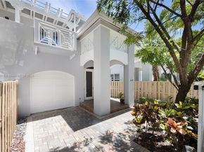 3109 Hibiscus St 3109, Coconut Grove FL 33133