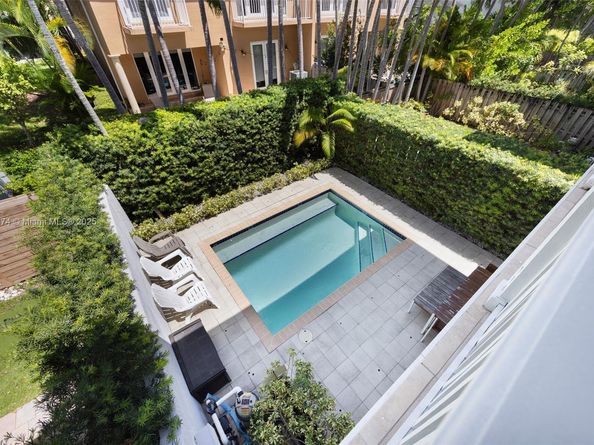 3109 Hibiscus St 3109, Coconut Grove FL 33133