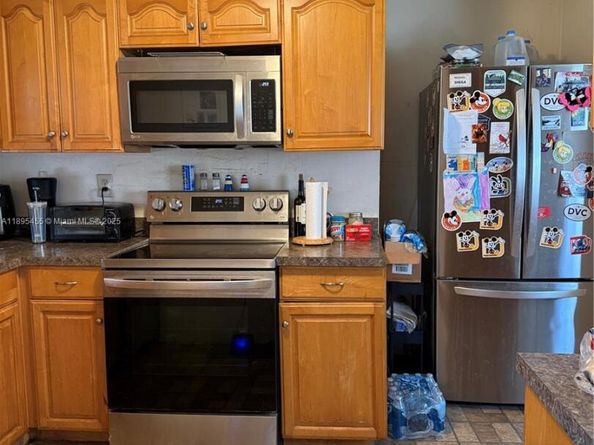 7508 Farragut St, Hollywood FL 33024