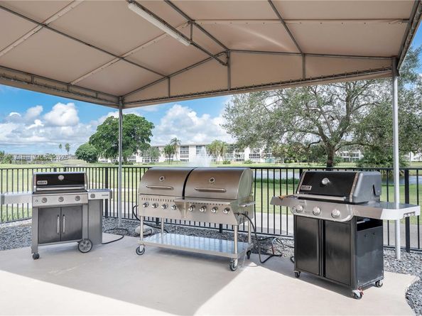 1704 Andros Isle B4, Coconut Creek FL 33066