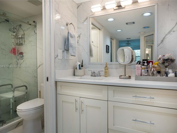1704 Andros Isle B4, Coconut Creek FL 33066