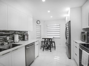 1704 Andros Isle B4, Coconut Creek FL 33066