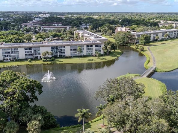 1704 Andros Isle B4, Coconut Creek FL 33066
