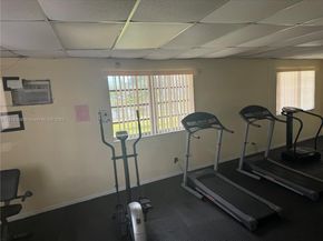 115 NE 202nd Ter M25, Miami Gardens FL 33179
