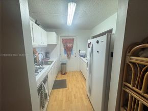 115 NE 202nd Ter M25, Miami Gardens FL 33179