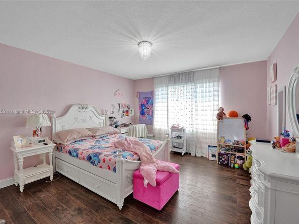 17946 SW 35th Dr, Miramar FL 33029