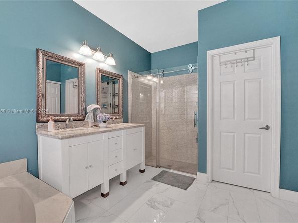 17946 SW 35th Dr, Miramar FL 33029