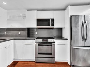 4010 N Meridian Ave 5, Miami Beach FL 33140