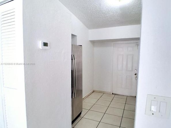 20769 NW 41st Ave Rd, Miami Gardens FL 33055