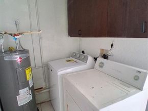 20769 NW 41st Ave Rd, Miami Gardens FL 33055