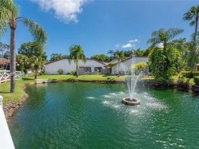 601 Leslie Dr 601, Hallandale Beach FL 33009