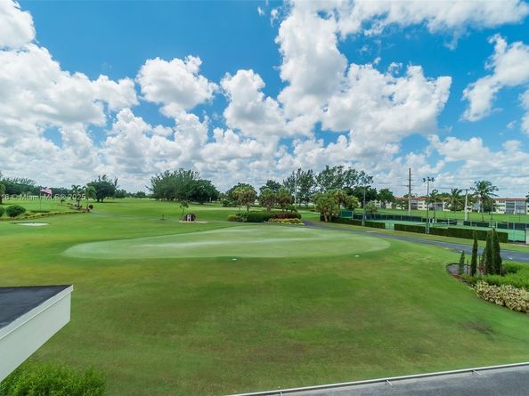 8941 S Hollybrook Blvd 103, Pembroke Pines FL 33025