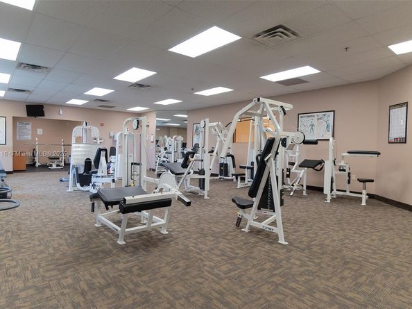 8941 S Hollybrook Blvd 103, Pembroke Pines FL 33025