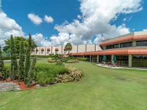 8941 S Hollybrook Blvd 103, Pembroke Pines FL 33025