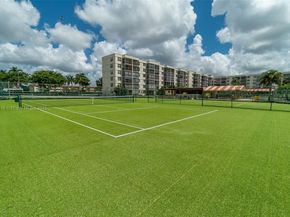 8941 S Hollybrook Blvd 103, Pembroke Pines FL 33025