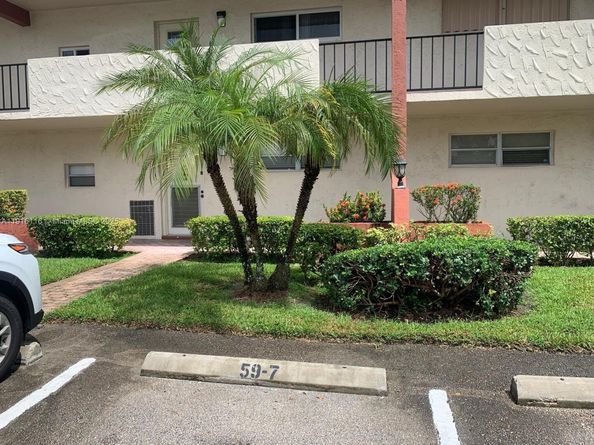 8941 S Hollybrook Blvd 103, Pembroke Pines FL 33025