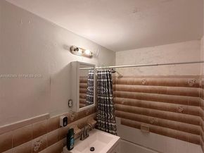 8525 NW 32nd Ct, Miami FL 33147