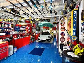 6114 Paradise Point Dr, Palmetto Bay FL 33157