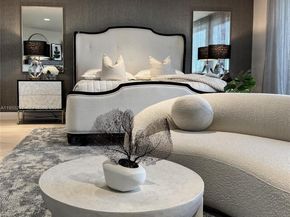 6114 Paradise Point Dr, Palmetto Bay FL 33157