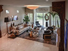 6114 Paradise Point Dr, Palmetto Bay FL 33157