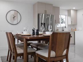 651 NW 9th St, Homestead FL 33030